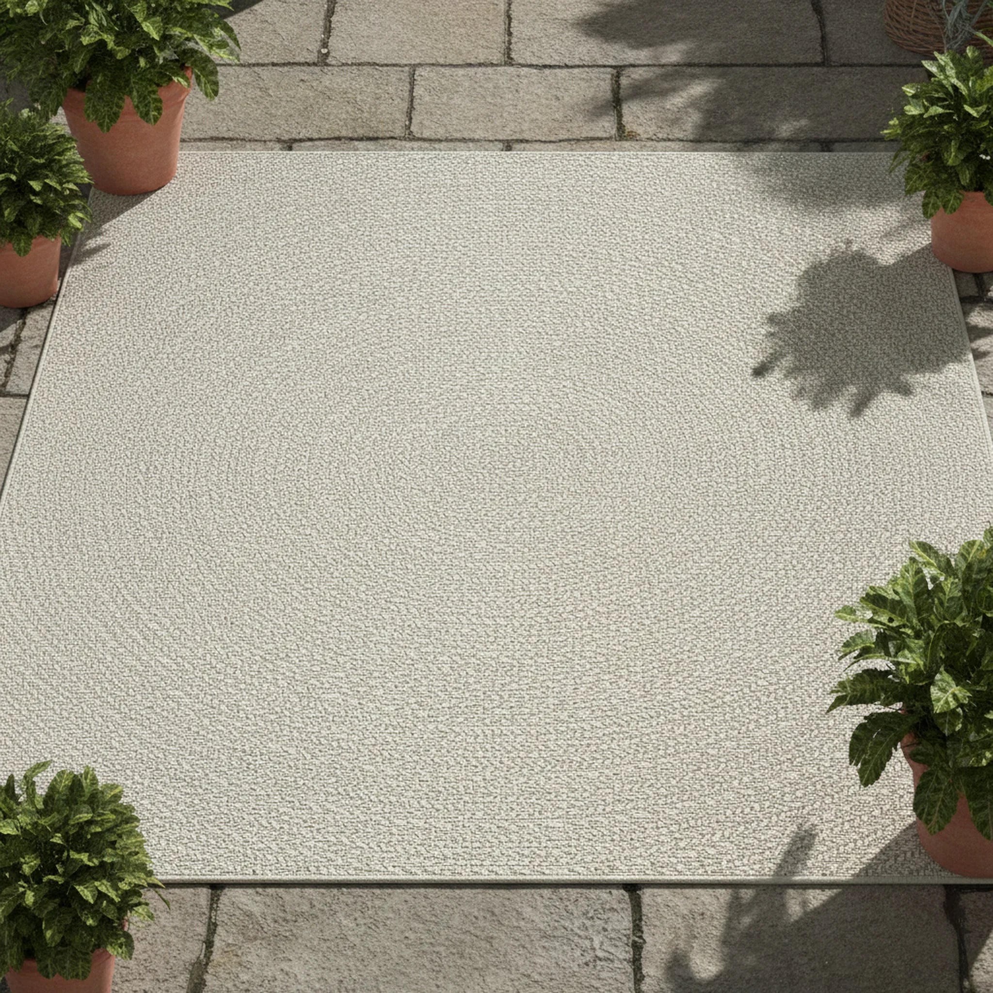 Buitentapijt met Jute Look – Cream – Rond Gevlochten Design – Weerbestendig & Stijlvol - Sfeerbeeld