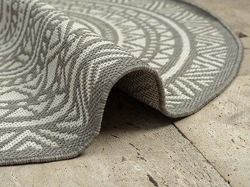 Vloerkleed Maestro Grijs Rond – Weerbestendig Buitenkleed voor de Tuin – detail van de vlakke weving