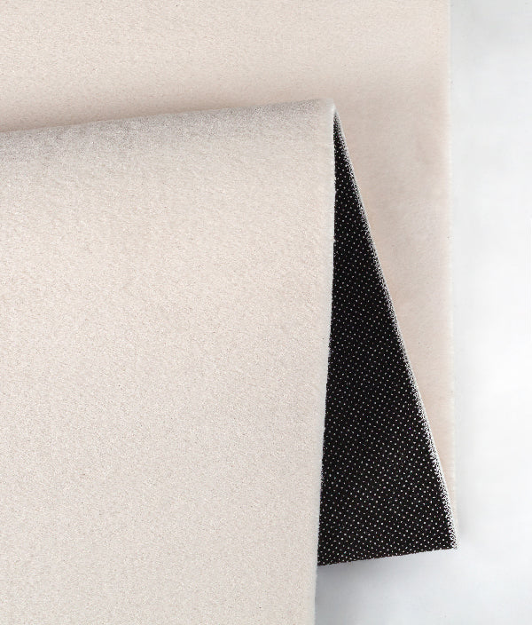 Vloerkleed Focus Beige – Zachte Laagpolige Pool van 11 mm – detail van de laagpolige pool