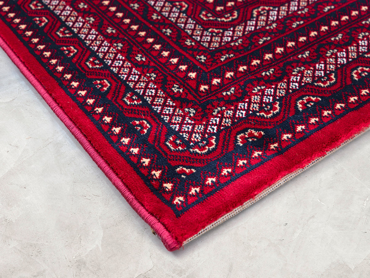 Vloerkleed Dubai Deluxe 56276 Rood – Klassiek Laagpolig Geweven – detail van de tekening