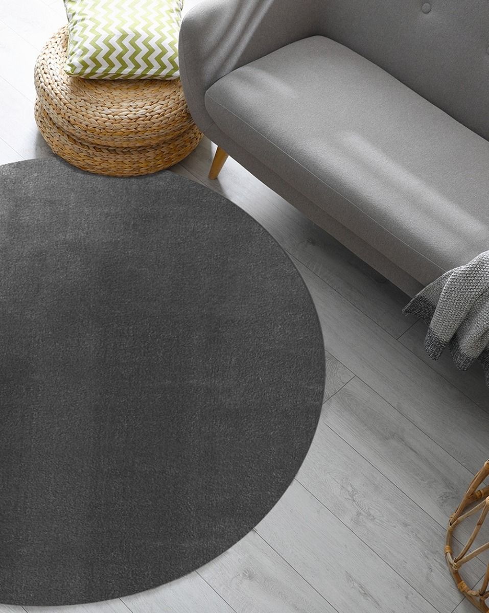 Karpet24 Loft – Luxe, Fluweelzacht Effen Vloerkleed in Antraciet, Modern & Stijlvol — detail