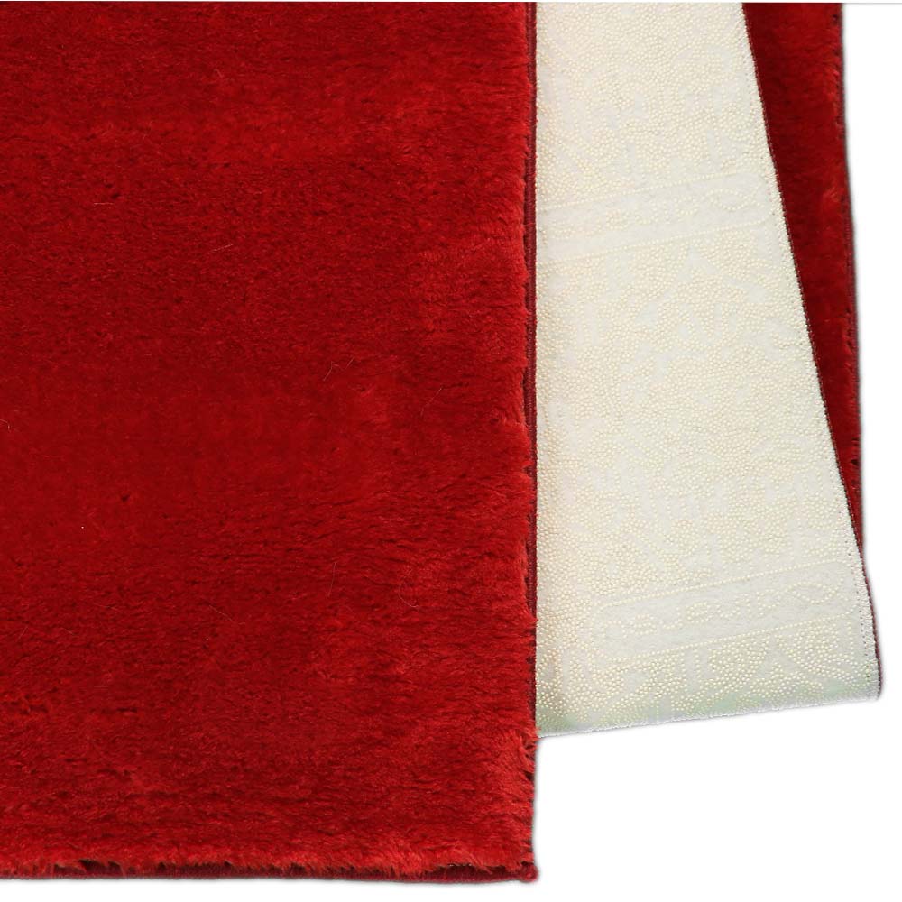 Karpet24 Loft – Luxe Fluweelzacht Effen Vloerkleed in Diep Rood, Modern & Stijlvol — detail weefsel