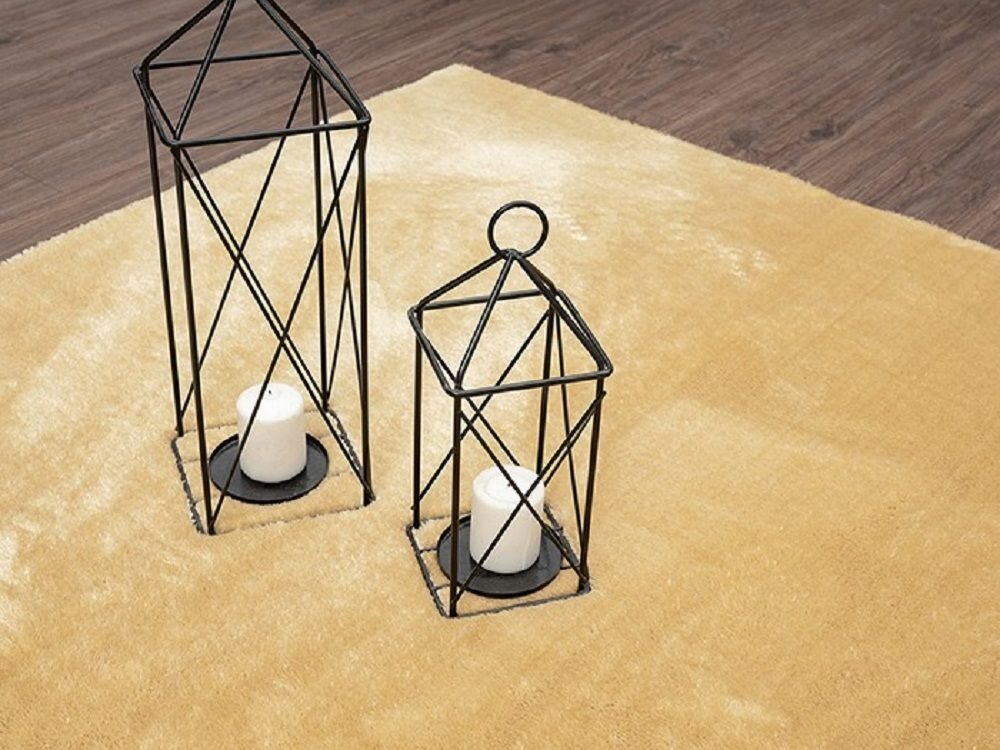 Karpet24 Loft – Luxe, Fluweelzacht Effen Vloerkleed in Goud, Modern & Stijlvol — detail weefsel