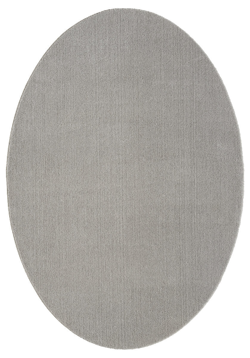 Karpet24 Loft – Luxe, Fluweelzacht Effen Vloerkleed in Grijs, Modern & Stijlvol — sfeerbeeld in interieur