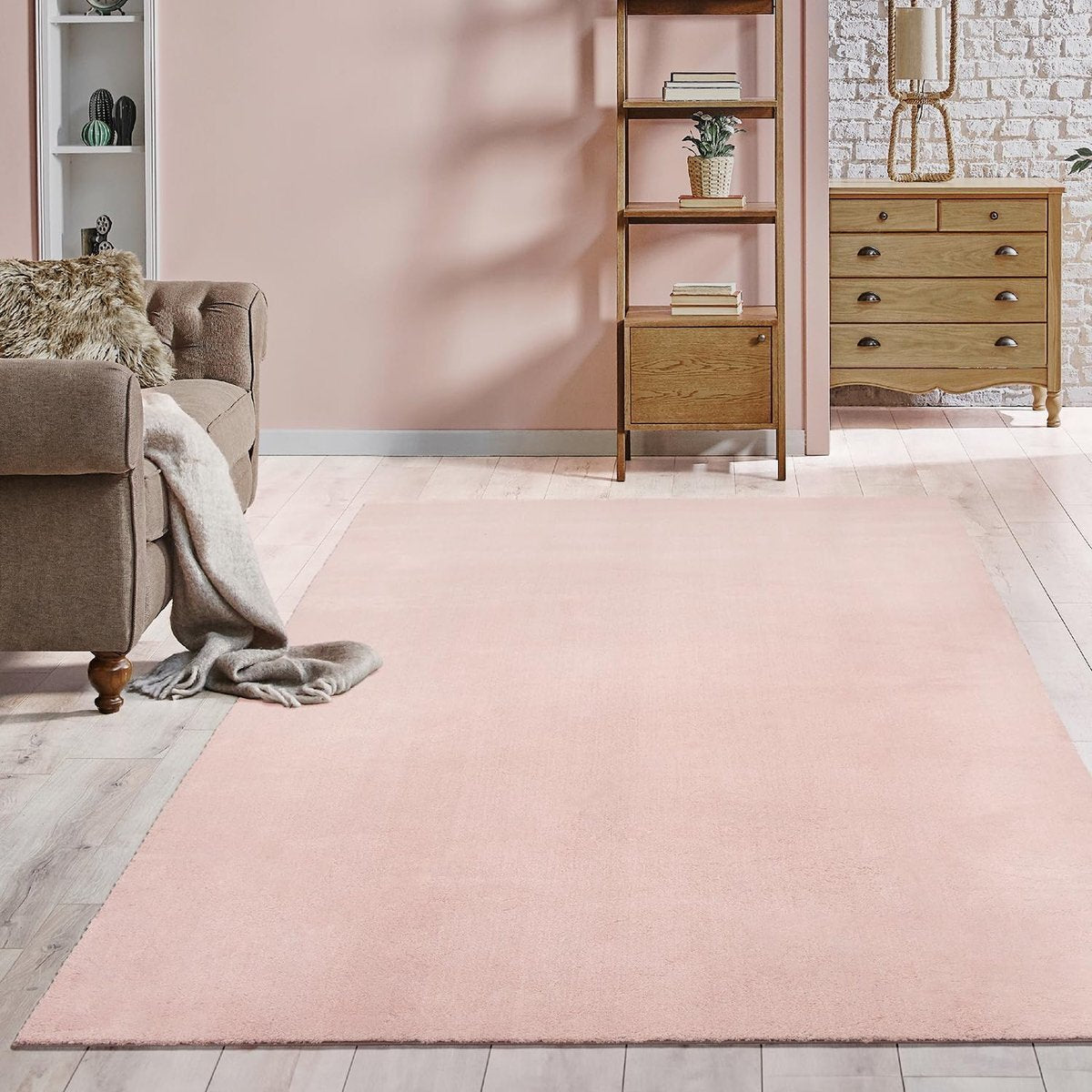 Karpet24 Loft – Luxe, Fluweelzacht Effen Vloerkleed in Roze-Blush, Modern & Stijlvol - Vooraanzicht