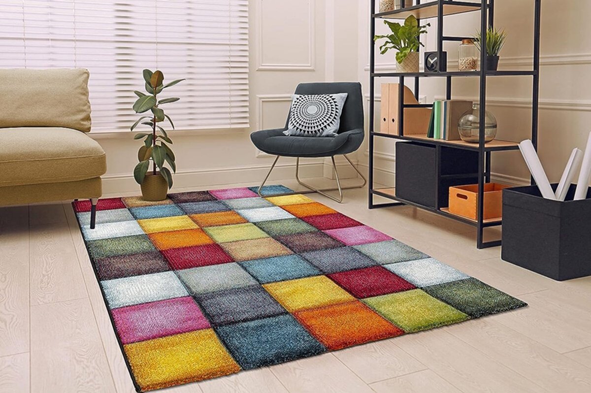 Karpet24 vloerkleed Belis - Modern Blokjesdesign - Kleurrijk & Stijlvol — sfeerbeeld in interieur