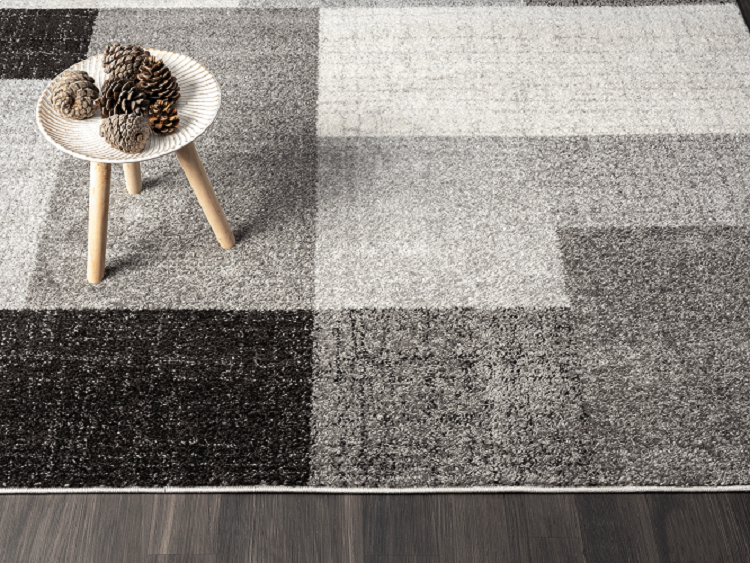 Modern Blokdesign Laagpolig Vloerkleed – Stijlvol, Warm & Tijdloos voor Elk Interieur Grijs — sfeerbeeld in interieur