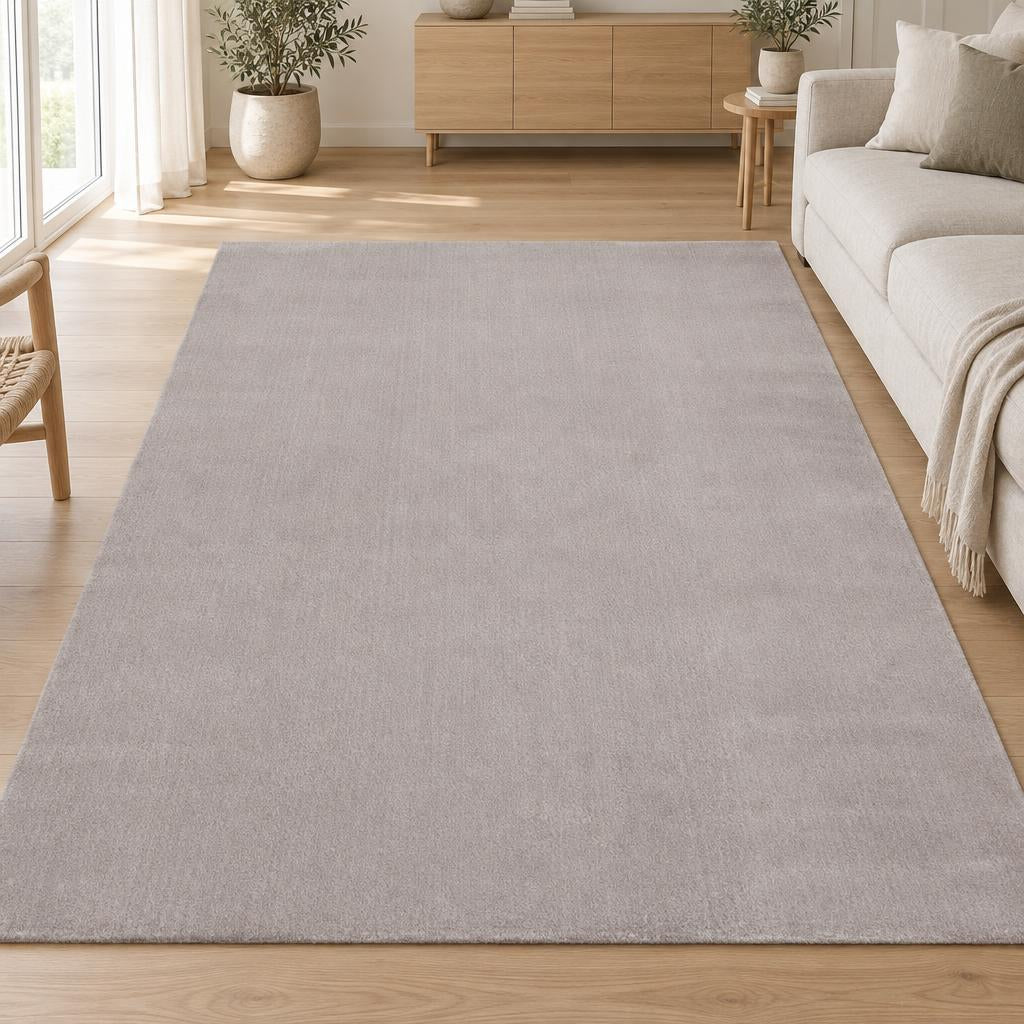 Vloerkleed Loft Washable Zand, effen wasbaar kleed met zachte pool, voor een linnen bank – sfeerimpressie in de woonkamer