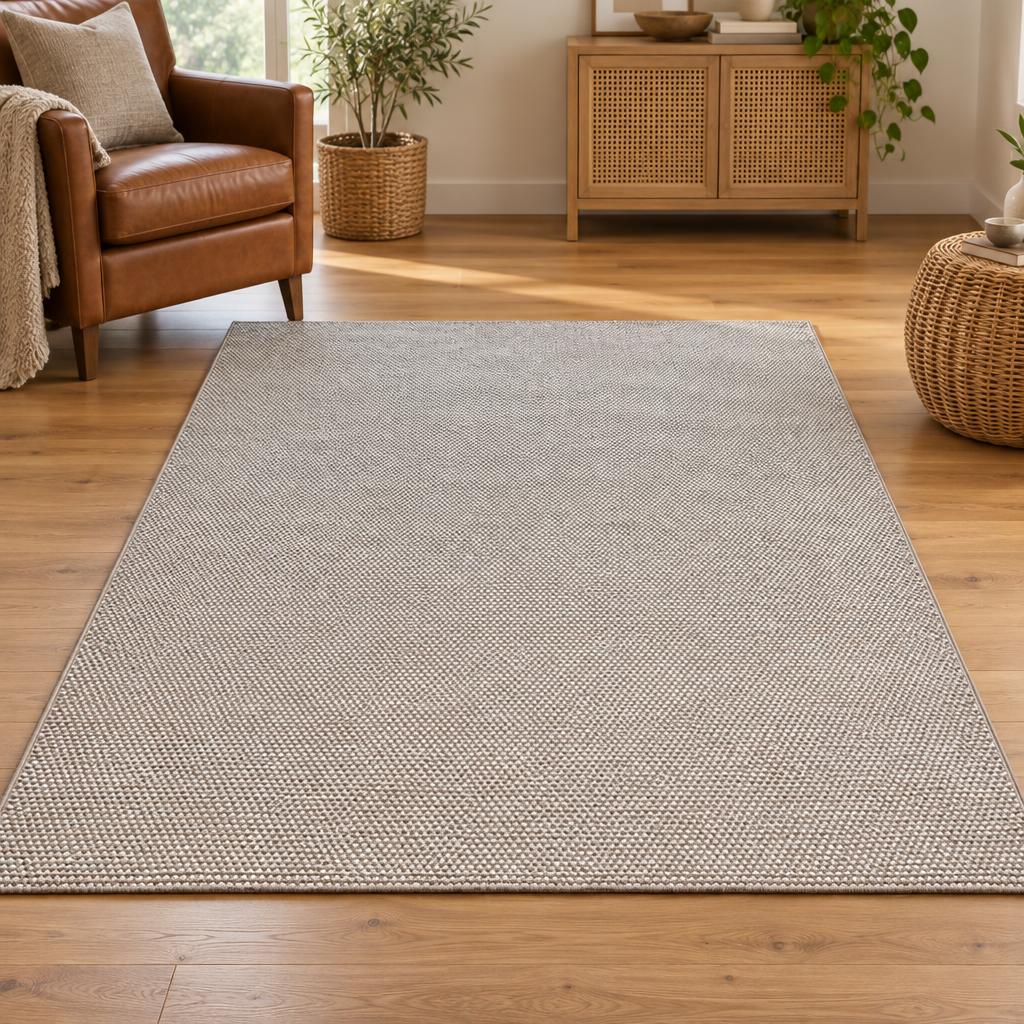 Vloerkleed Mira 7506 Beige, laagpolig met fijne noppenstructuur – sfeerimpressie in de woonkamer